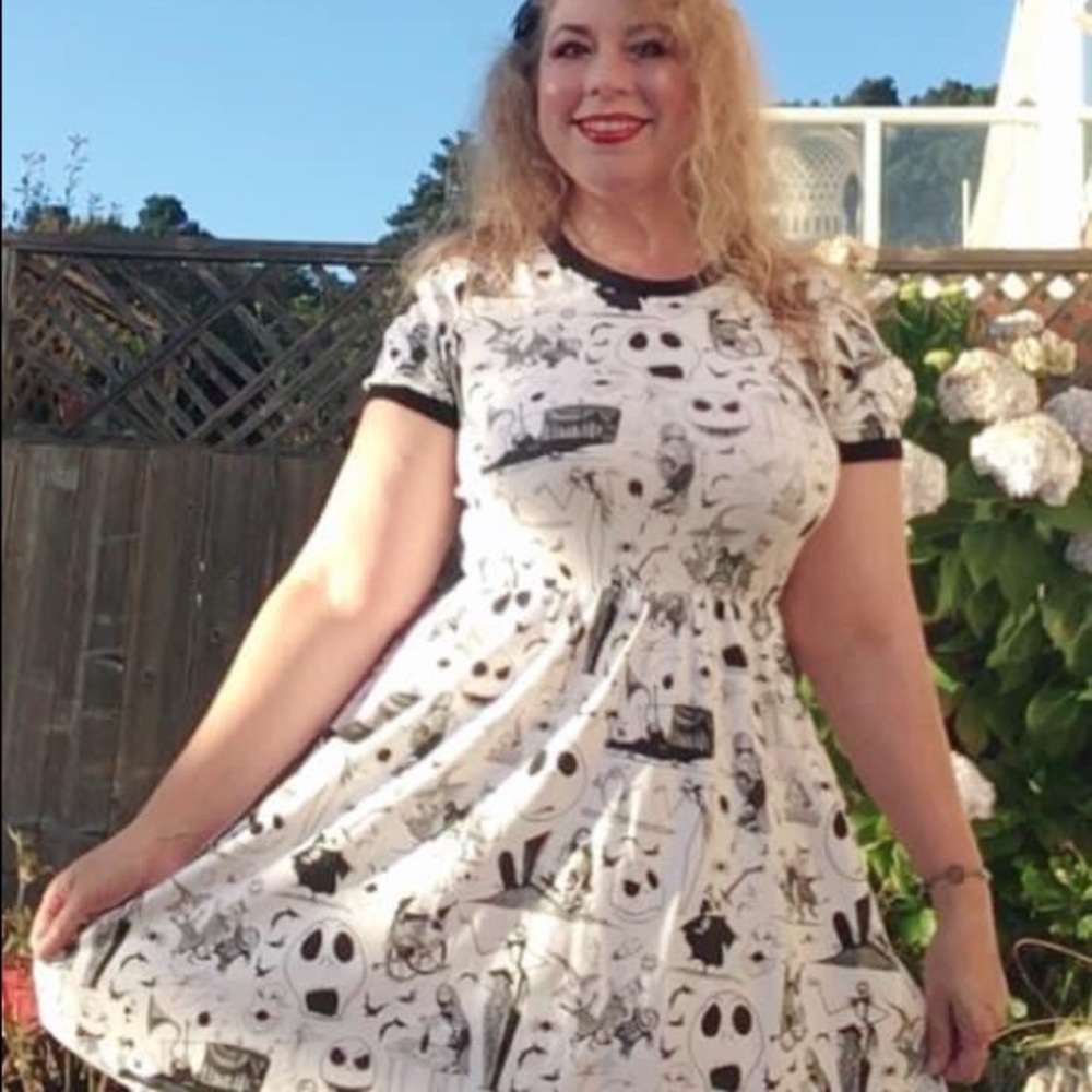 Disney Nightmare Before Christmas Women’s Dress Size M, Excellent New Condition